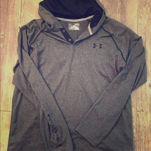Under Armor pullover